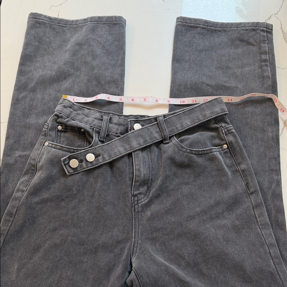 White Fox Boutique Charcoal Straight Leg Jeans